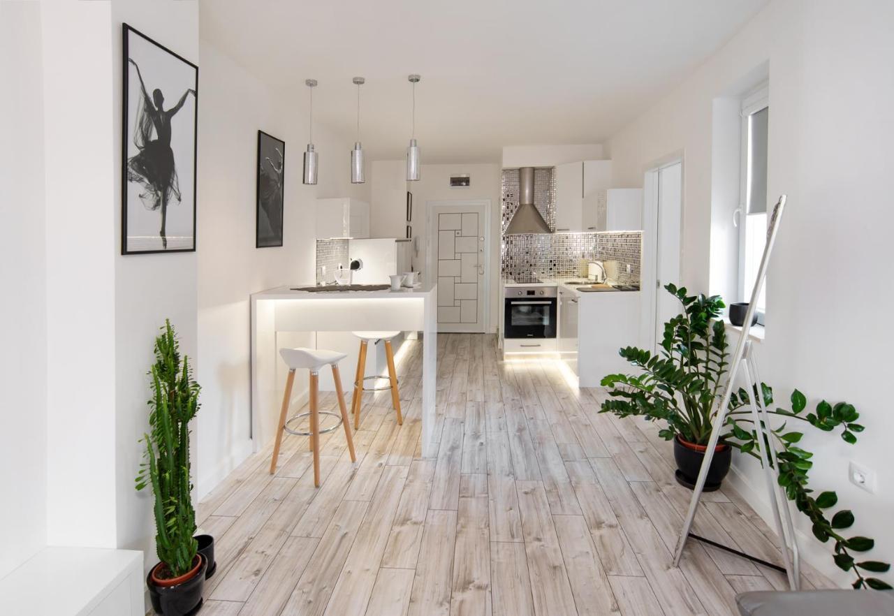 Beautiful Place In The Heart Of The City!!!! Appartement Plovdiv Buitenkant foto